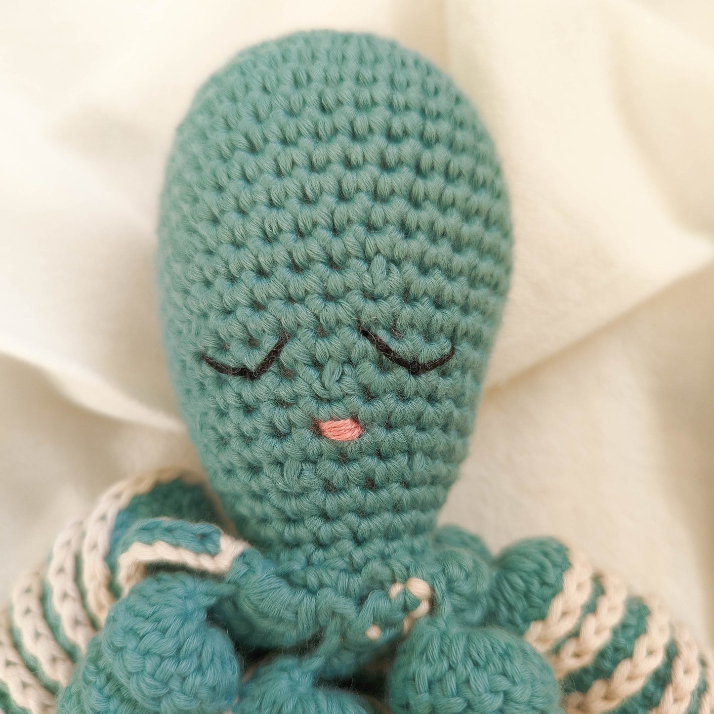 PULPITO AMIGURUMI CON SONAJERO