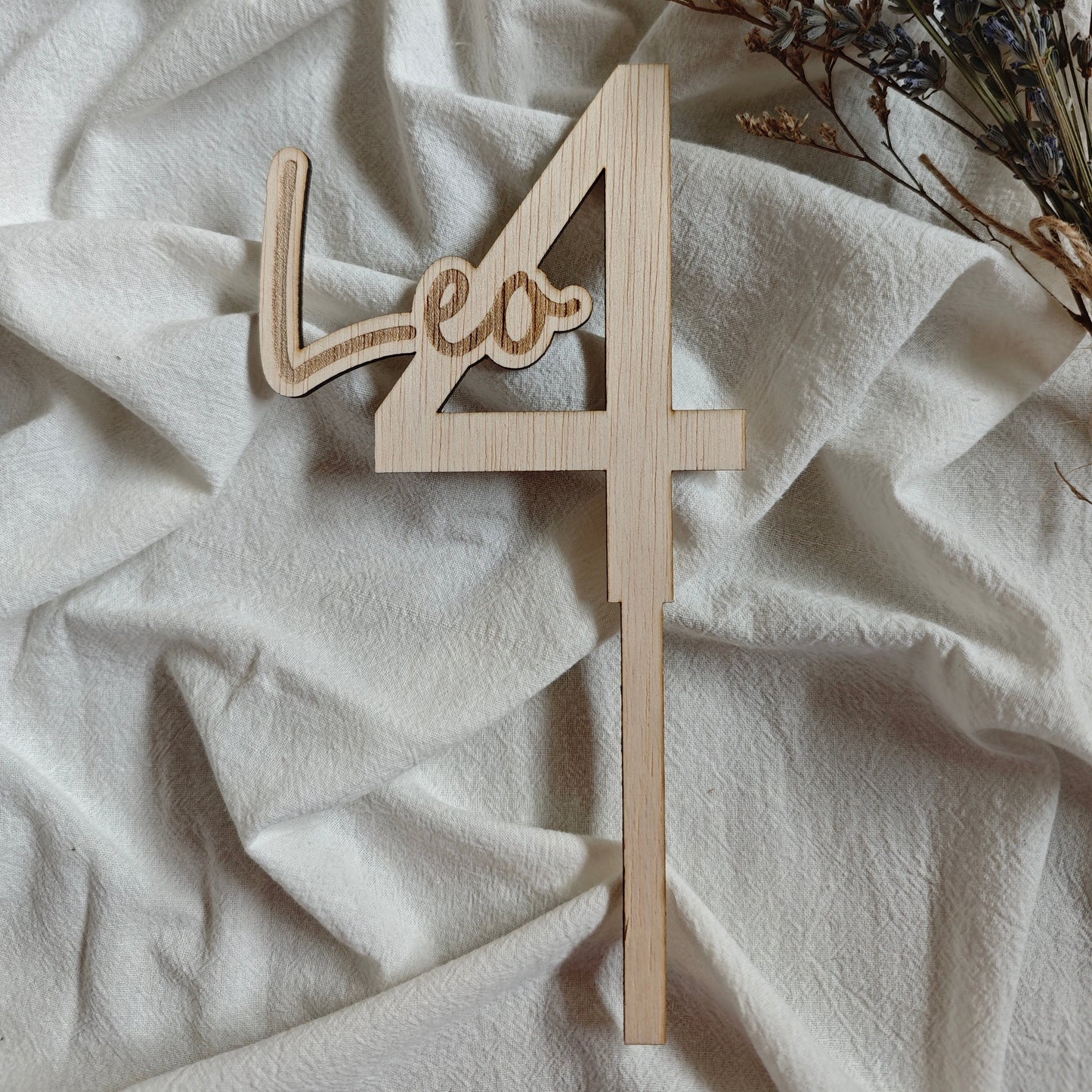 TOPPER DE MADERA PARA TARTA