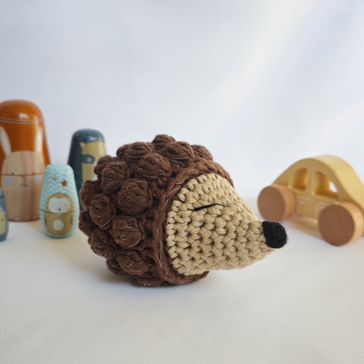 ERIZO AMIGURUMI SONAJERO