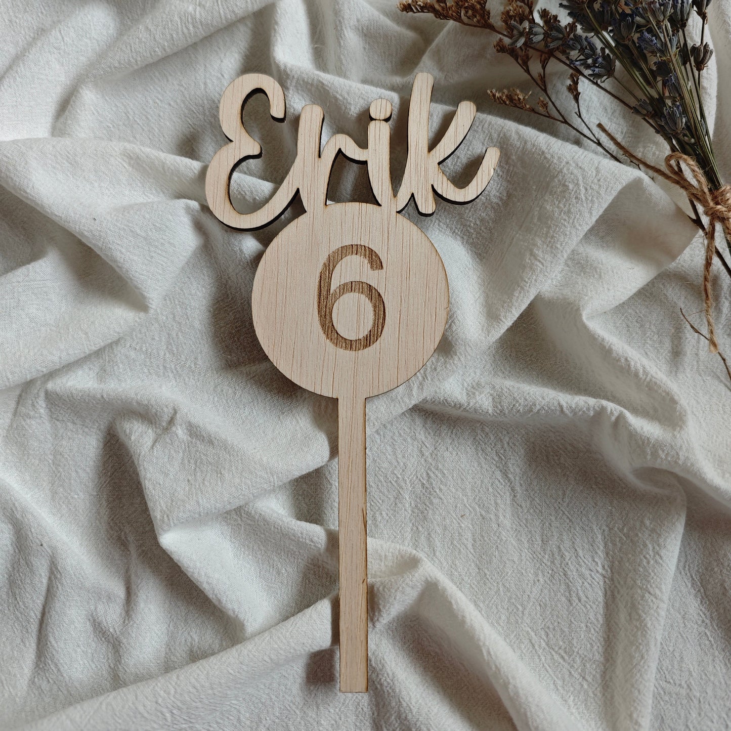 TOPPER DE MADERA PARA TARTA