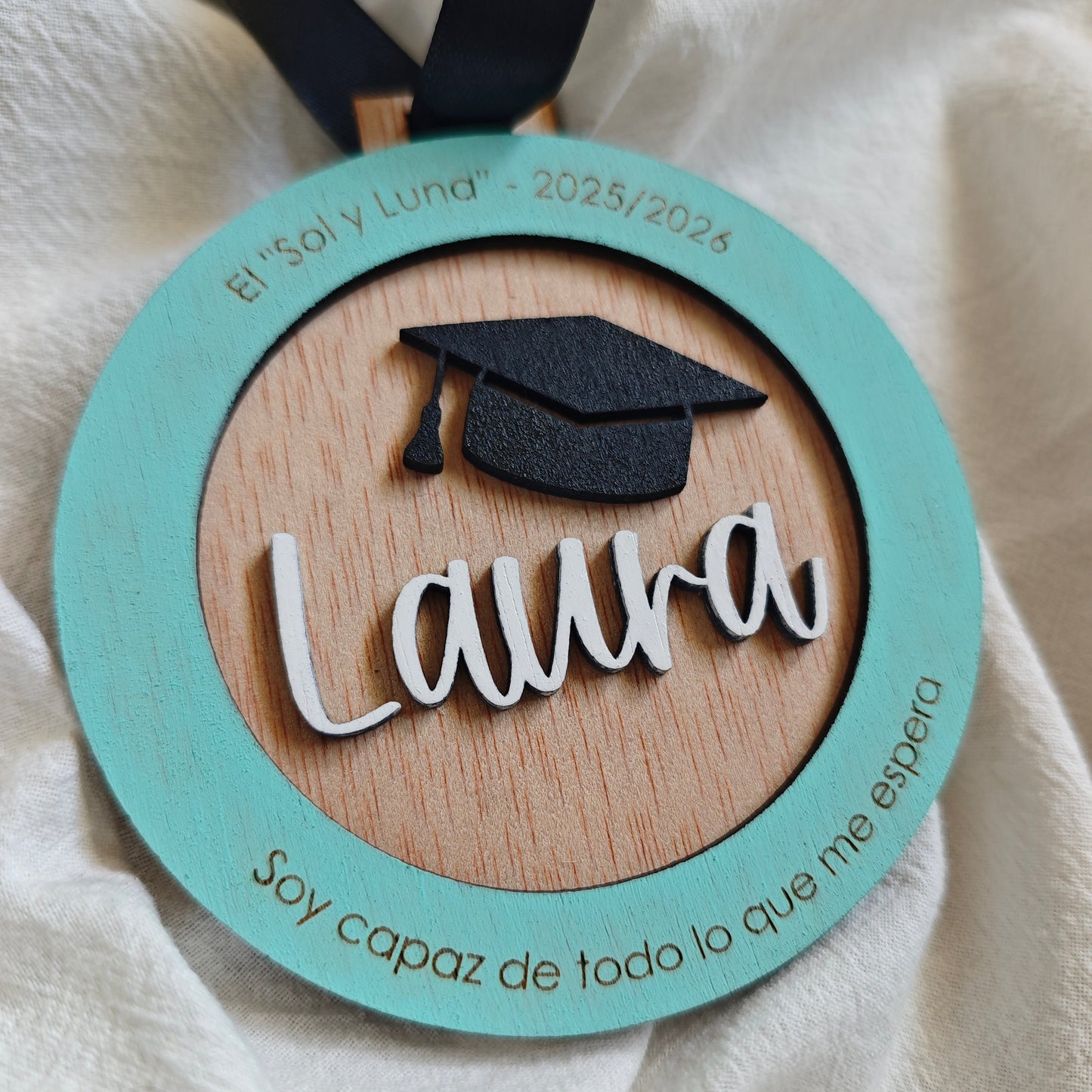 MEDALLA DE GRADUACIÓN ARO DE COLOR