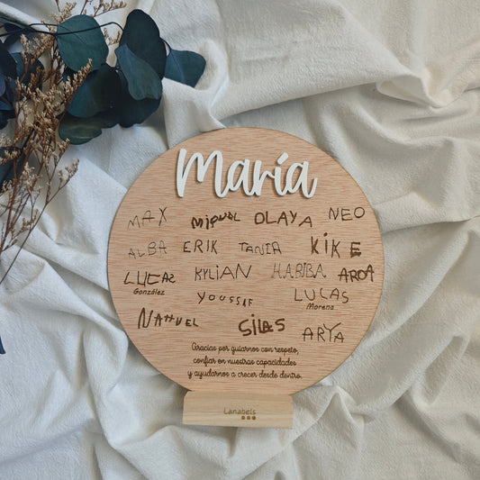 PLACA PARA PROFE CON NOMBRES ESCRITOS